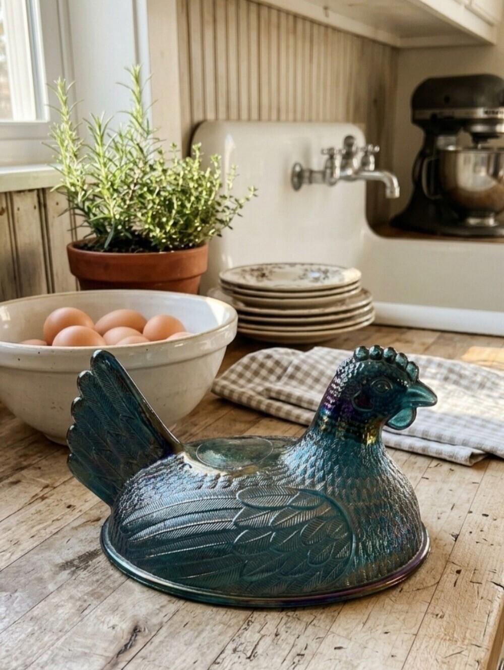 Vintage Indiana Glass Iridescent Carnival Blue Hen on Nest Top Only
